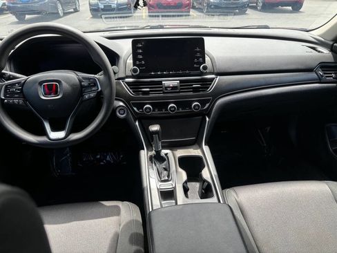 Used 2019 Honda Accord LX image 9