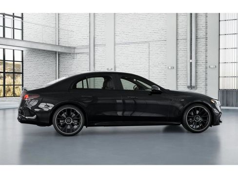New 2026 Mercedes-Benz E 53 AMG e 4MATIC Sedan image 17