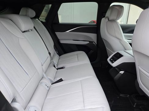 New 2026 Cadillac Lyriq Sport w/ LPO, Floor Liner Package image 29