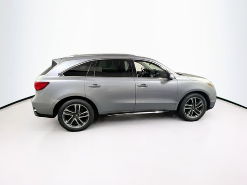 Used 2017 Acura MDX SH-AWD image 4