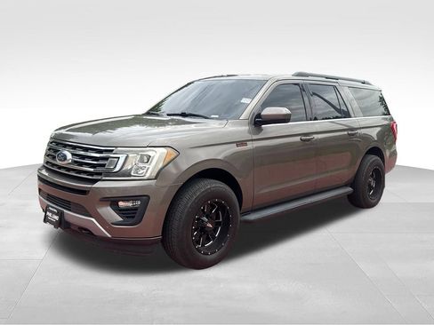 Used 2019 Ford Expedition Max XLT AWD/4WD image 5
