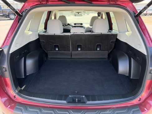 Used 2021 Subaru Forester Premium AWD/4WD image 26