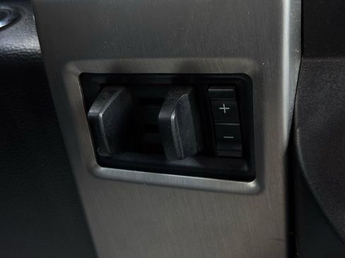 Used 2017 Ford F350 Platinum w/ Platinum Ultimate Package image 40