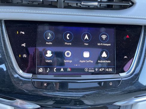 Used 2023 Cadillac XT6 Premium Luxury w/ Technology Package image 9