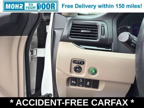 Used 2021 Honda Pilot Touring image 16