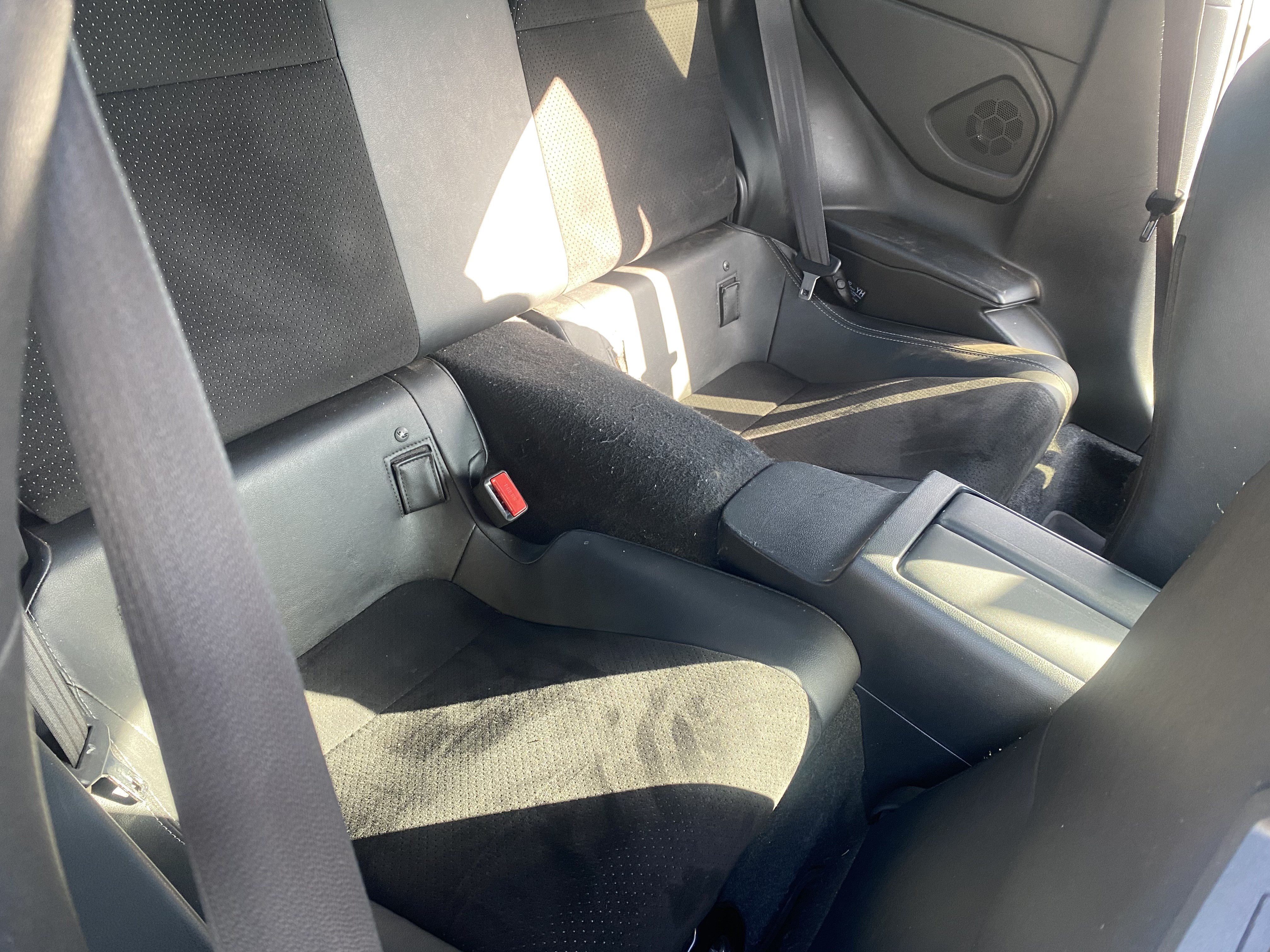 Used 2023 Toyota GR86 Premium w/ ALL Weather Mat Package (TMS) RWD image 17