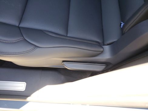 New 2026 Lincoln Nautilus Premier image 12