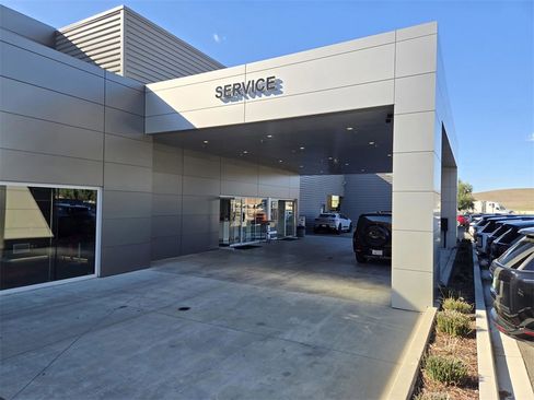 Used 2024 Toyota Corolla LE image 33