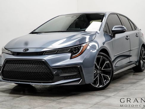 Used 2022 Toyota Corolla SE image 1