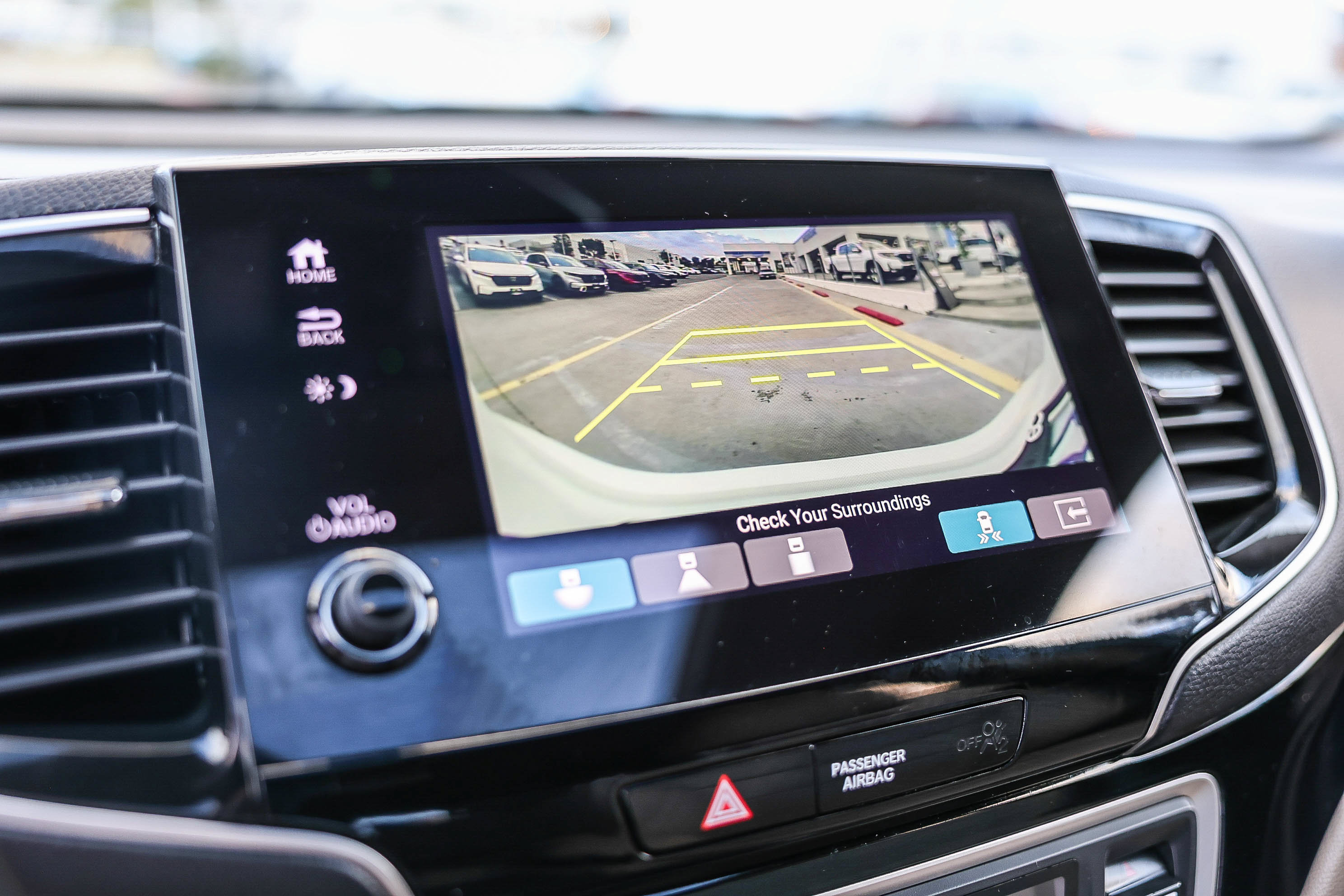 Certified 2019 Honda Pilot Touring image 18