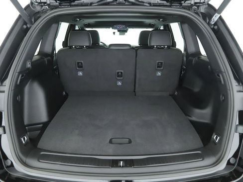 New 2026 Jeep Grand Cherokee Altitude image 17