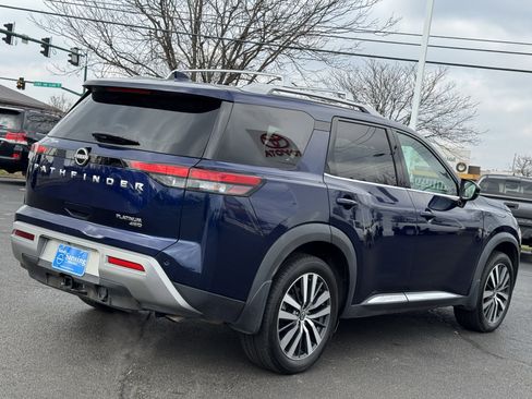 Used 2022 Nissan Pathfinder Platinum w/ Cargo Package image 3
