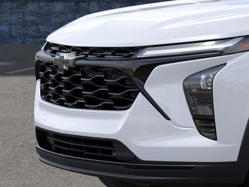 New 2026 Chevrolet Trax LT w/ Driver Confidence Package FWD image 13