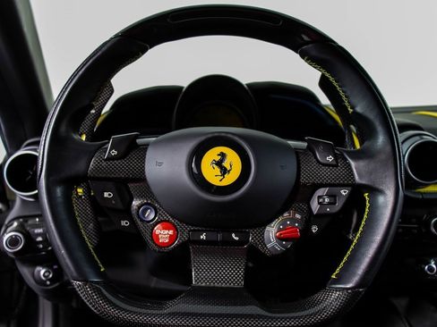 Certified 2020 Ferrari 812 Superfast image 4