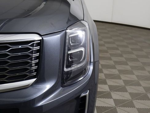 Used 2021 Kia Telluride EX w/ EX Premium Package image 17