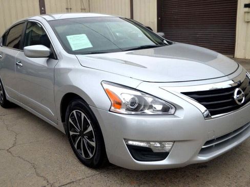 Used 2015 Nissan Altima 2.5 S w/ Power Driver Seat Package image 14