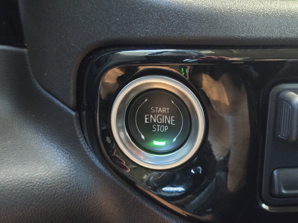 Used 2025 Chevrolet Silverado 1500 RST w/ LPO, Dark Essentials Package AWD/4WD image 22