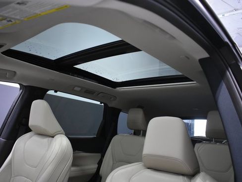 Used 2025 INFINITI QX60 Luxe image 18