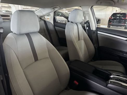 Used 2019 Honda Civic LX image 27