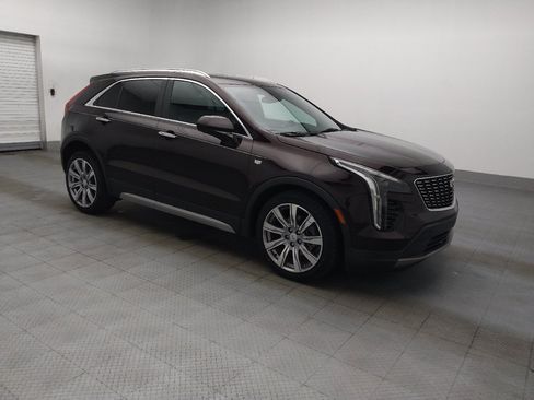 Used 2020 Cadillac XT4 Premium Luxury w/ Driver Awareness Package FWD image 11