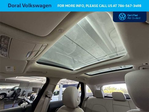 Used 2022 Mercedes-Benz GLC 300 w/ Premium Package Lite image 17