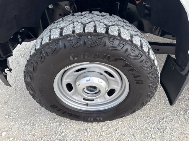 Used 2025 Ford F250 XL w/ XL Off-Road Package AWD/4WD image 25
