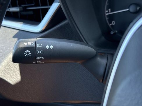 Used 2024 Toyota Corolla SE image 14