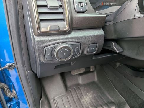 Used 2022 Ford Ranger Lariat w/ Tremor Off-Road Package AWD/4WD image 16