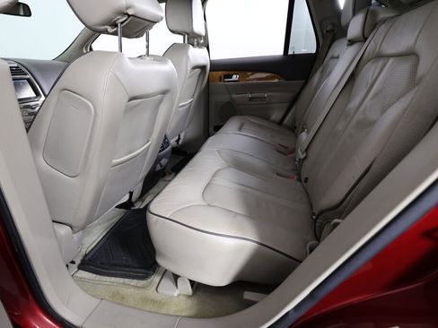 Used 2014 Lincoln MKX AWD w/ Equipment Group 102A image 17