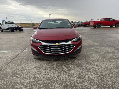 Used 2024 Chevrolet Malibu LT image 8
