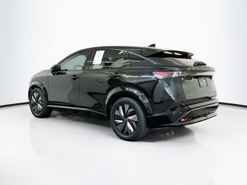 Used 2023 Nissan Ariya AWD image 5