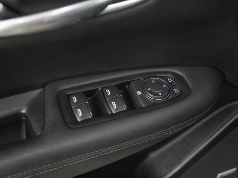Used 2022 Cadillac XT5 Luxury AWD/4WD image 20