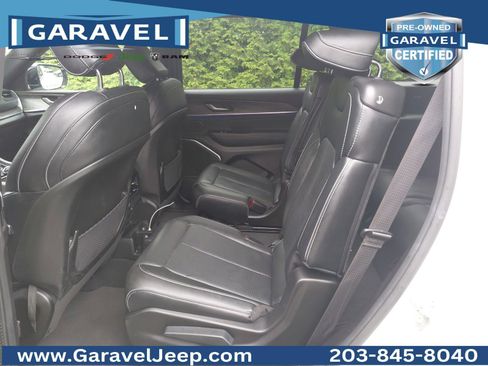 Used 2023 Jeep Grand Cherokee L Overland AWD/4WD image 17