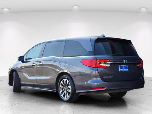 Used 2024 Honda Odyssey EX-L image 4