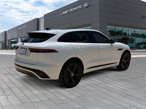 Used 2024 Jaguar F-PACE R-Dynamic S AWD/4WD image 5
