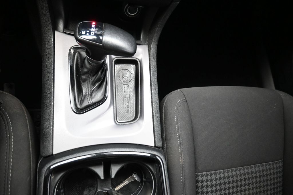 Used 2023 Dodge Charger R/T w/ Blacktop Package RWD image 11