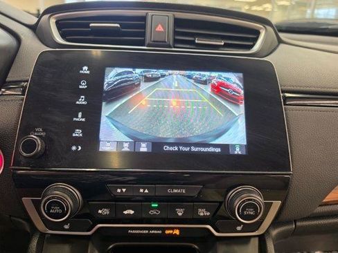 Used 2022 Honda CR-V Touring image 18