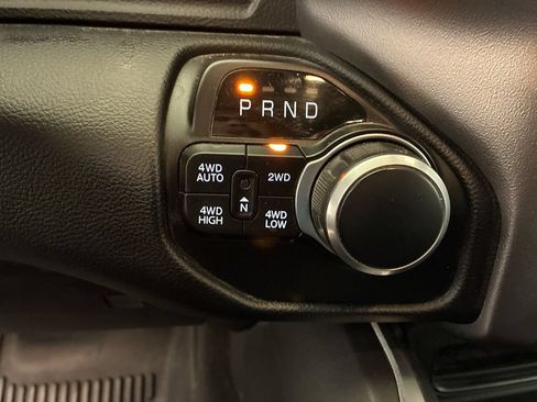 Used 2020 RAM 1500 Big Horn AWD/4WD image 16