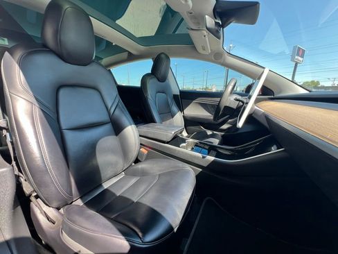 Used 2020 Tesla Model 3 Long Range image 30