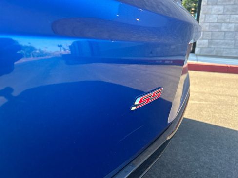 Used 2017 Chevrolet Camaro SS RWD image 12