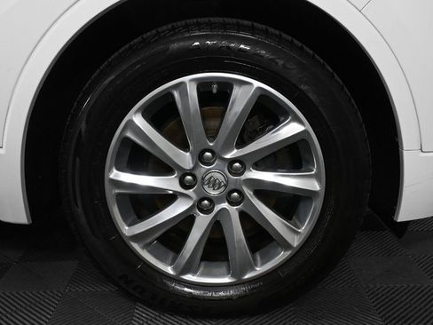 Used 2019 Buick Envision Essence image 36