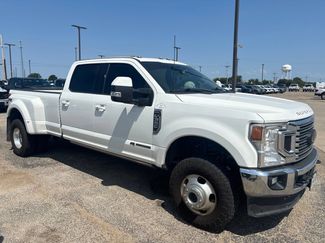 Used 2021 Ford F350 Lariat w/ Lariat Ultimate Package AWD/4WD video 2