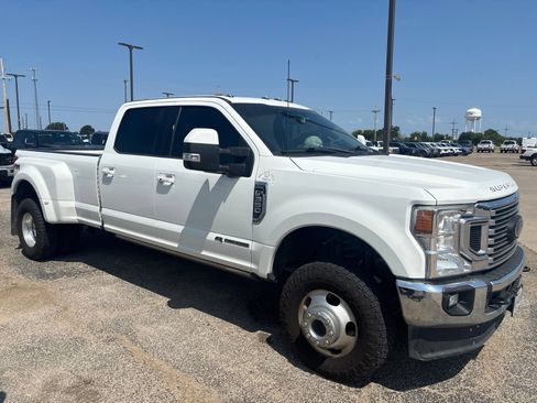 Used 2021 Ford F350 Lariat w/ Lariat Ultimate Package AWD/4WD image 2