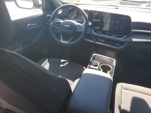 New 2026 Chevrolet Equinox LT image 10