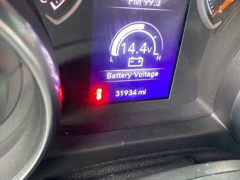 Used 2021 Jeep Wrangler Unlimited Sport image 5