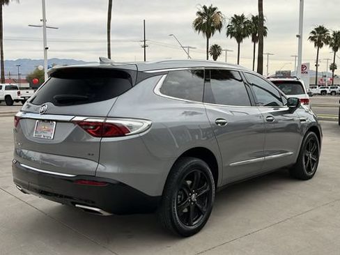 Used 2023 Buick Enclave Essence w/ Experience Buick Package FWD image 27