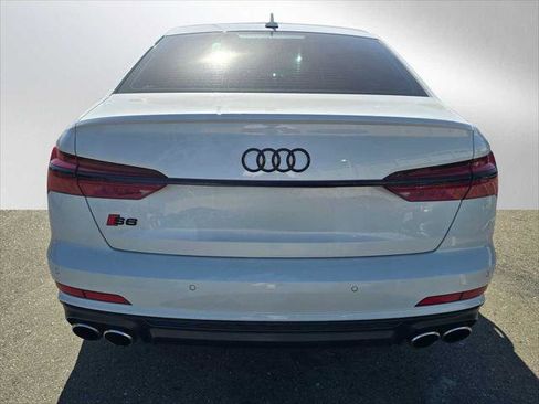 Used 2022 Audi S6 Premium Plus w/ Black Optic Package AWD/4WD image 4