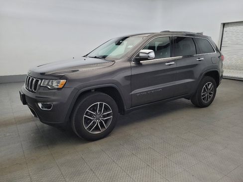 Used 2019 Jeep Grand Cherokee Limited image 2