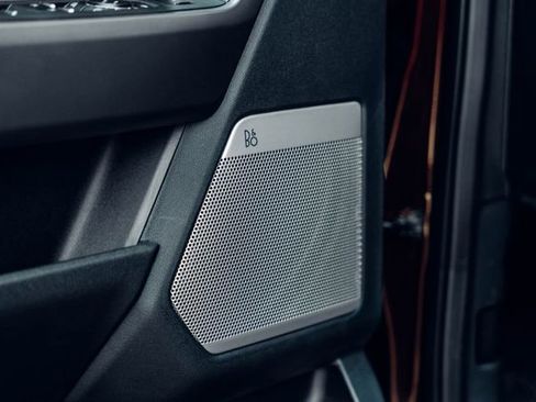 New 2026 Ford F250 Lariat w/ Black Appearance Package image 17