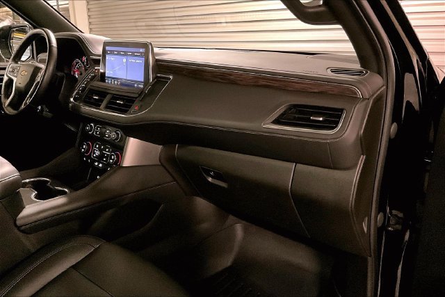 Used 2021 Chevrolet Tahoe LT w/ LT Signature Package AWD/4WD image 24